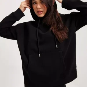 NELLY Oversized Hoodie